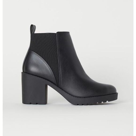 H&M Ankle Chunky Boot Black Size 10/40 GUC SB3 - Picture 1 of 8